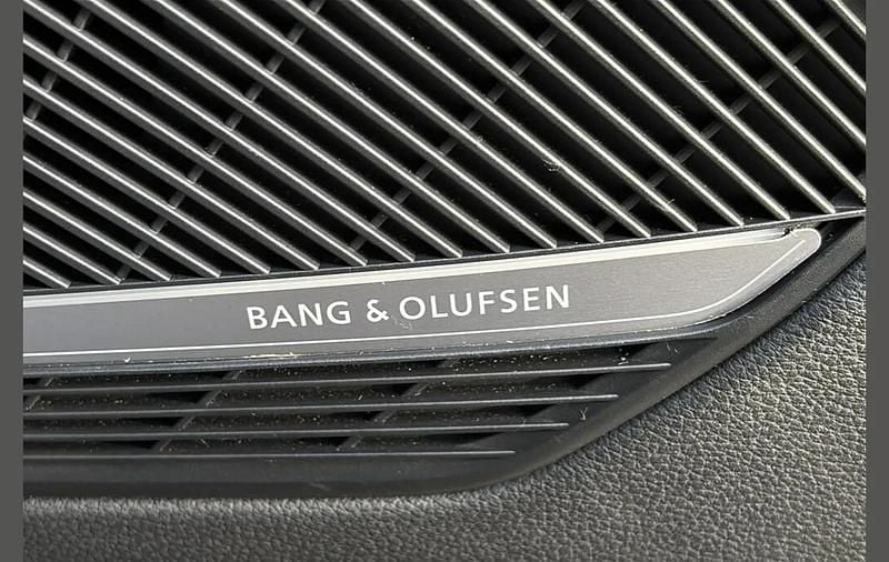 Used Audi RS4 Competition 444 HP (326 kW) 2023 Black Estate