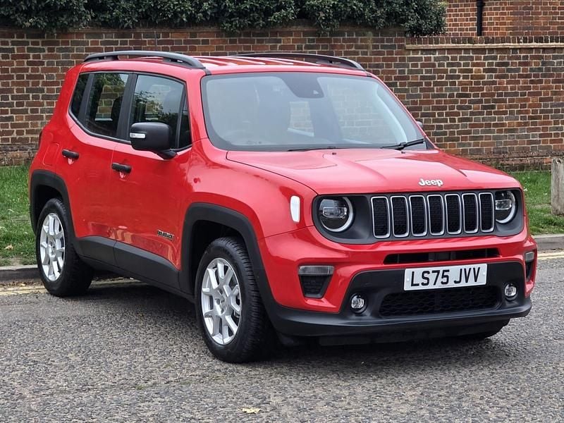New 2025 Jeep Renegade Altitude SUV | £25,899 - Image 1/4