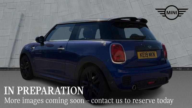 Used Mini Cooper Hatch 136 HP (100 kW) 2019 Blue Hatchback