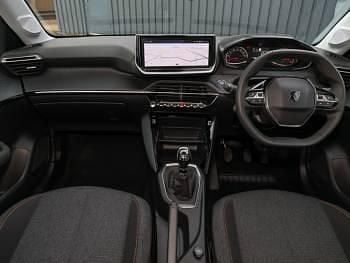 Used Peugeot 208 Style 101 HP (74 kW) 2025 Black Hatchback