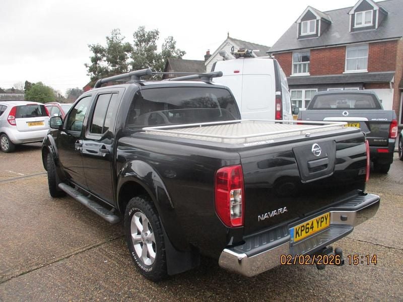 Used Nissan Navara Tekna 2014 Black Pickup