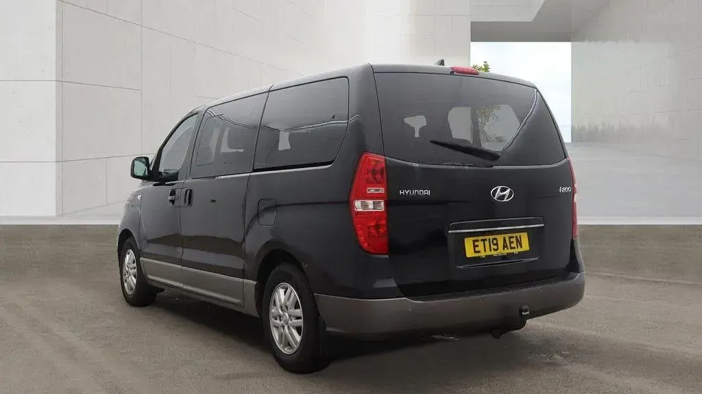 Used Hyundai I800 SE 2019 Black MPV