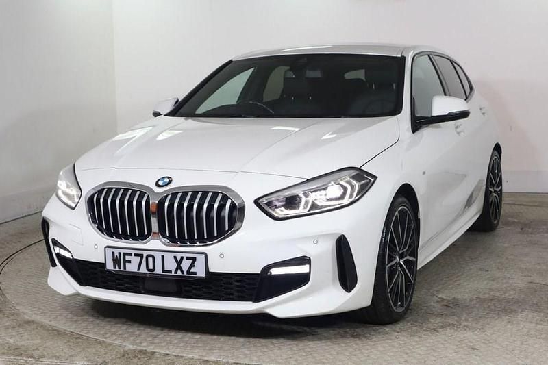 Used BMW 118 M Sport 150 HP (110 kW) 2020 White Hatchback