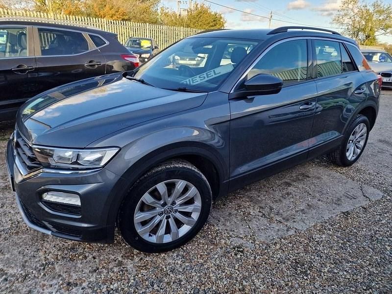 Grey Used 2019 VW T-Roc SE SUV | £11,995 (Fair price) - Image 1/4