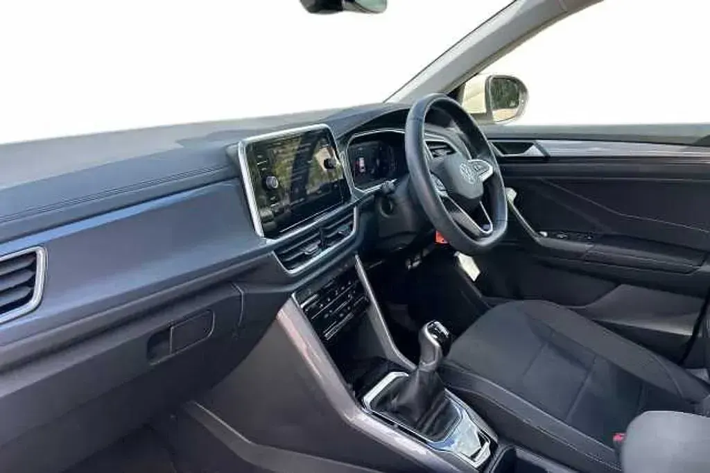 Used VW T-Roc Style 110 HP (80 kW) 2024 Grey SUV