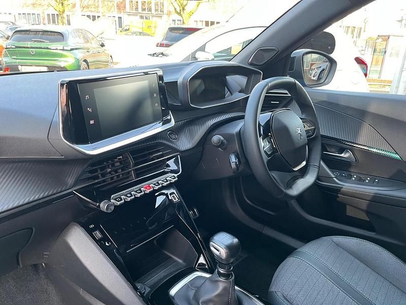 Used Peugeot 2008 Allure+ 100 HP (73 kW) 2023 Blue SUV