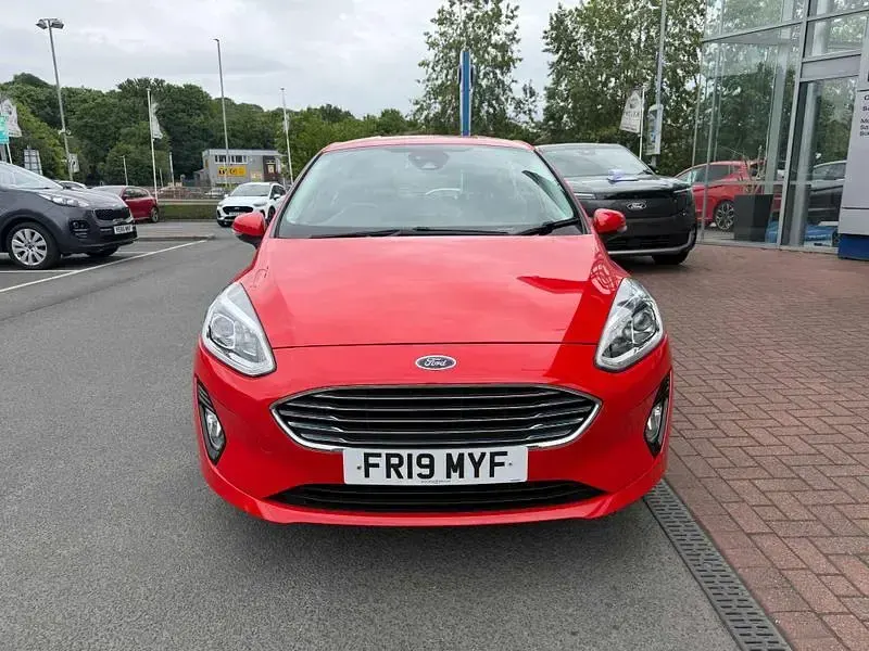 Used Ford Fiesta Zetec 2019 Red Hatchback