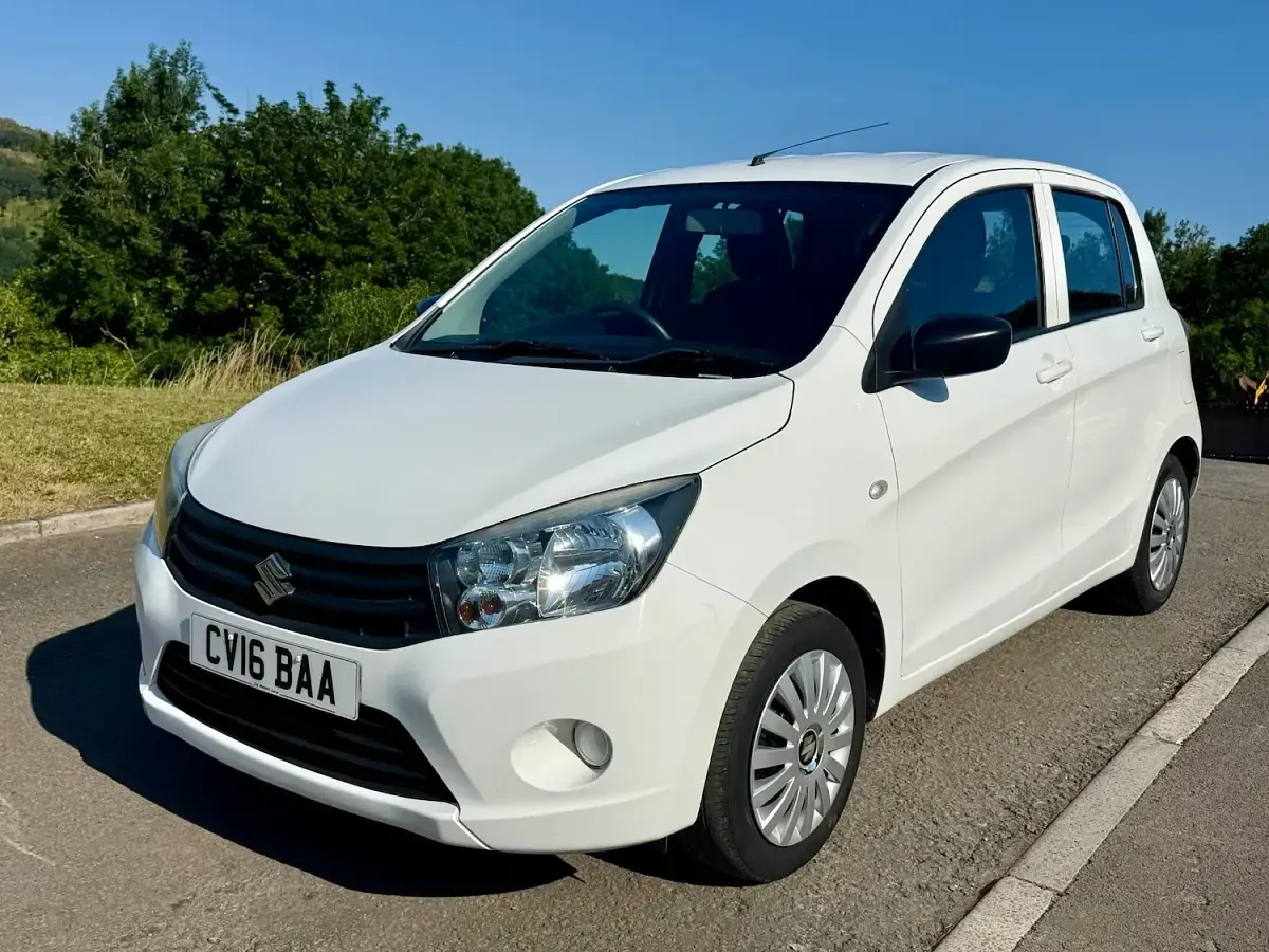 Used Suzuki Celerio 67 HP (49 kW) 2016 White Hatchback