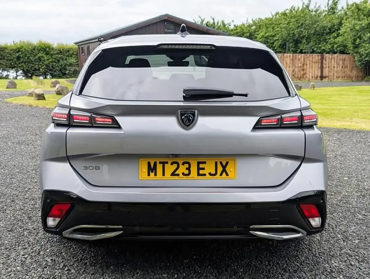 Used Peugeot 308 SW Allure Premium 129 HP (94 kW) 2023 Grey Estate