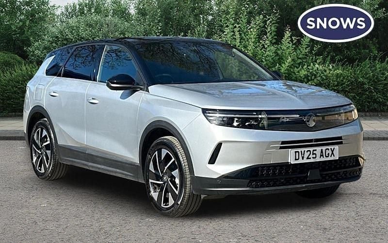 Used Vauxhall Grandland X Ultimate 136 HP (100 kW) 2025 Grey SUV