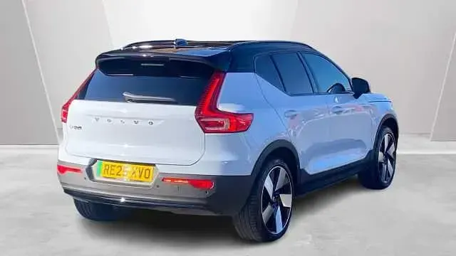 Used Volvo EX40 Ultra 295 kW (402 HP) 2025 SUV