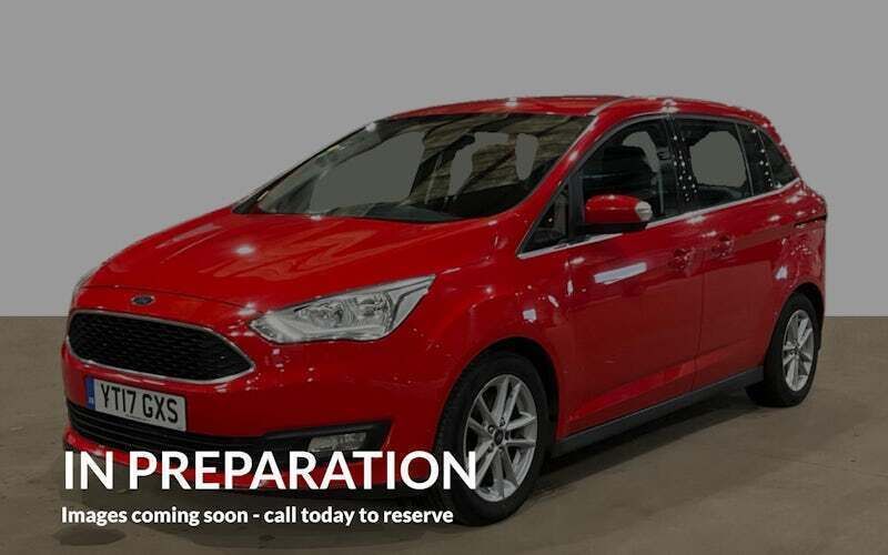 Used 2019 Ford Grand C-Max Zetec MPV | £9,755 (Fair price) - Image 1/4