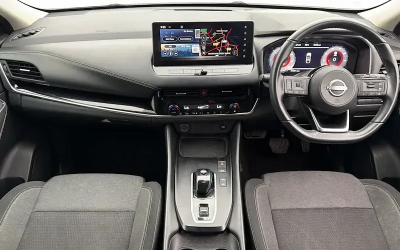 Used Nissan Qashqai N-Connecta 190 HP (139 kW) 2023 Grey SUV