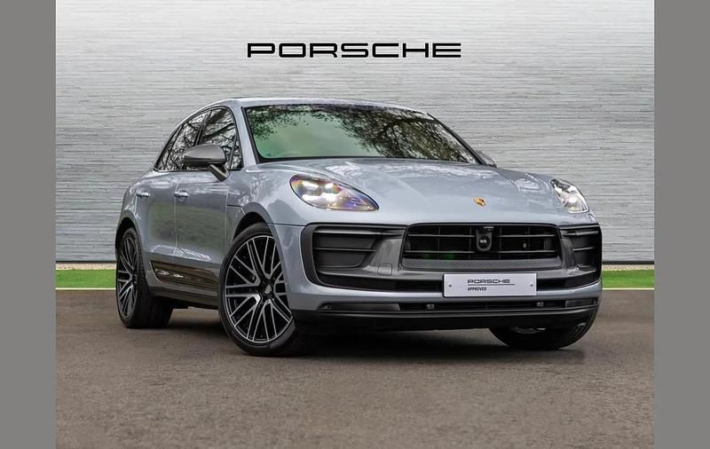 Used Porsche Macan 261 HP (191 kW) 2023 Silver SUV