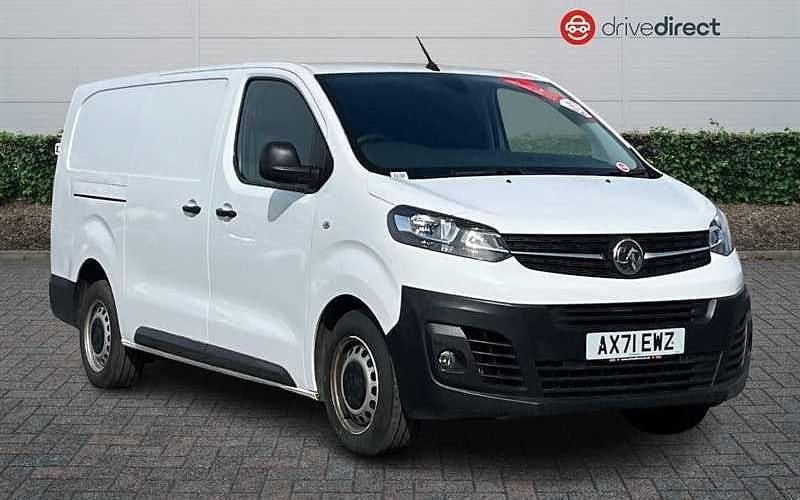 White Used 2022 Vauxhall Vivaro S Van | £12,350 (Good price) - Image 1/4