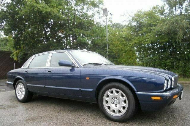 Used Jaguar XJ8 240 HP (176 kW) 2001 Sedan