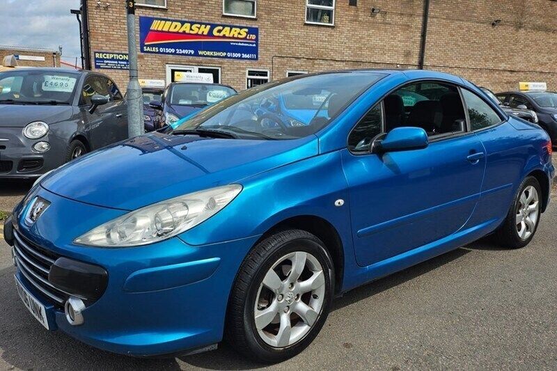 Used 2006 Peugeot 307 S Cabriolet | £1,999 (Fair price) - Image 1/1