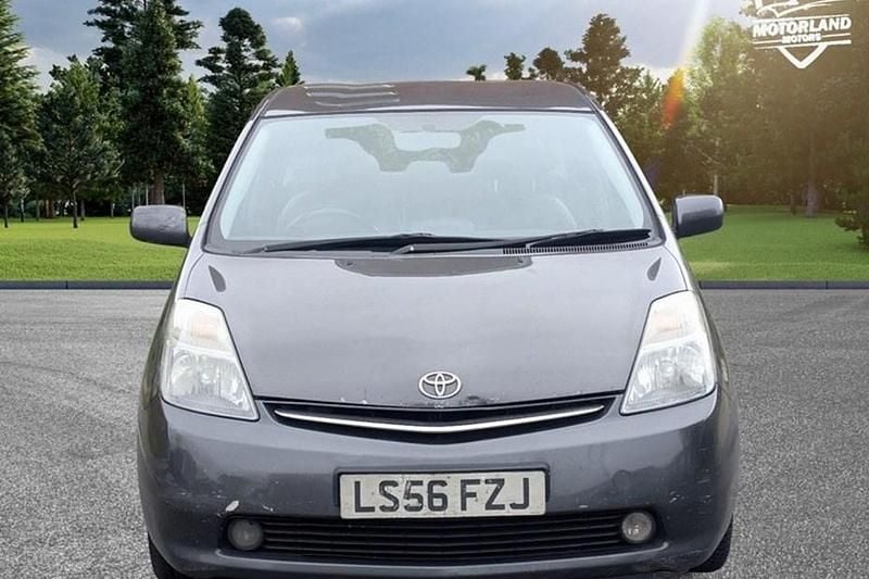 Used Toyota Prius 2006 Grey Hatchback