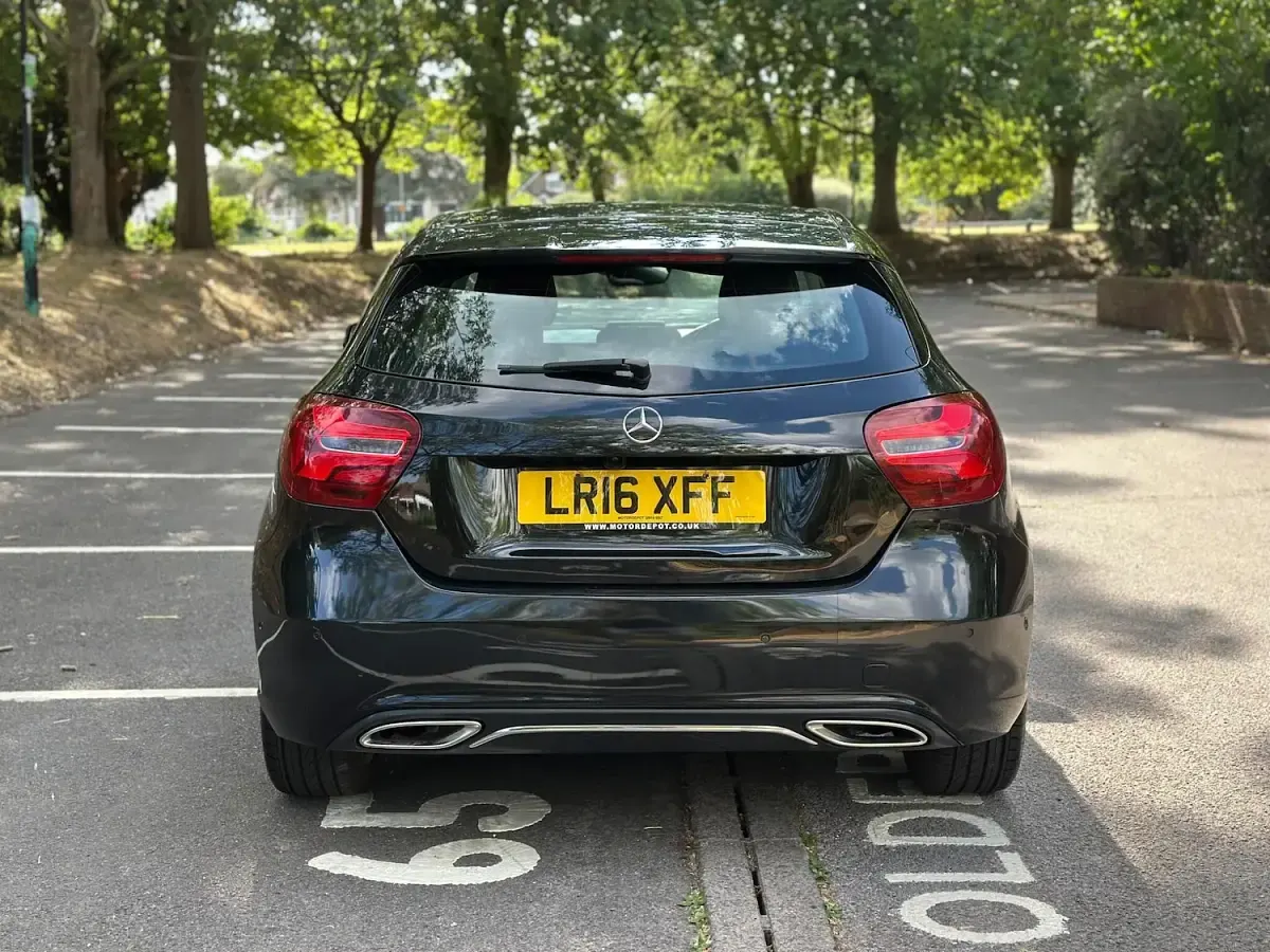 Used Mercedes A180 Premium 2016 Black Hatchback