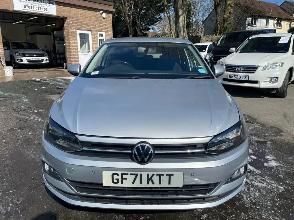 Used VW Polo Match 95 HP (69 kW) 2021 Silver Hatchback