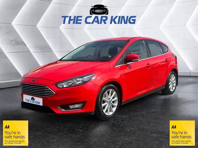 Red Used 2015 Ford Focus Titanium Hatchback | £3,980 (Fair price) - Image 1/4