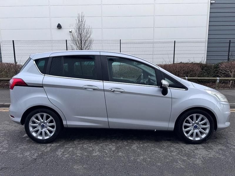 Used Ford B-MAX Titanium 2014 Silver MPV