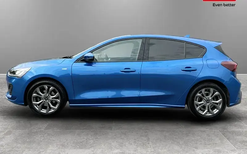 Used Ford Focus ST-Line 125 HP (91 kW) 2023 Hatchback
