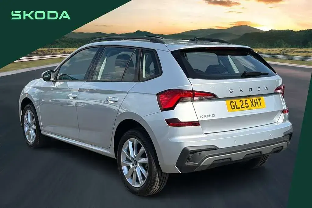 Used Skoda Kamiq SE 94 HP (69 kW) 2025 Silver SUV