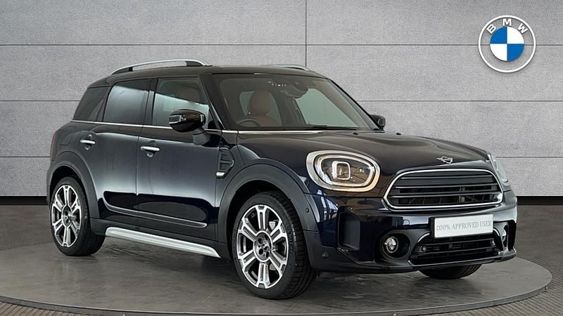 Black Used 2022 Mini Cooper Countryman Exclusive SUV | £23,990 (A bit pricey) - Image 1/4