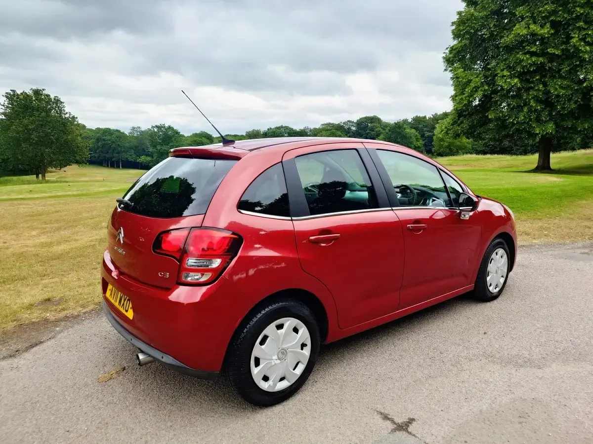 Used Citroën C3 2011 Red Hatchback