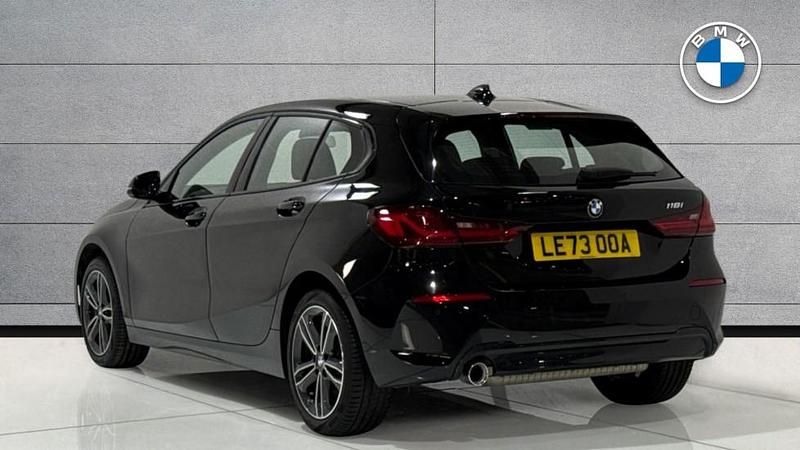 Used BMW 118 Sport Line 134 HP (98 kW) 2023 Black Hatchback