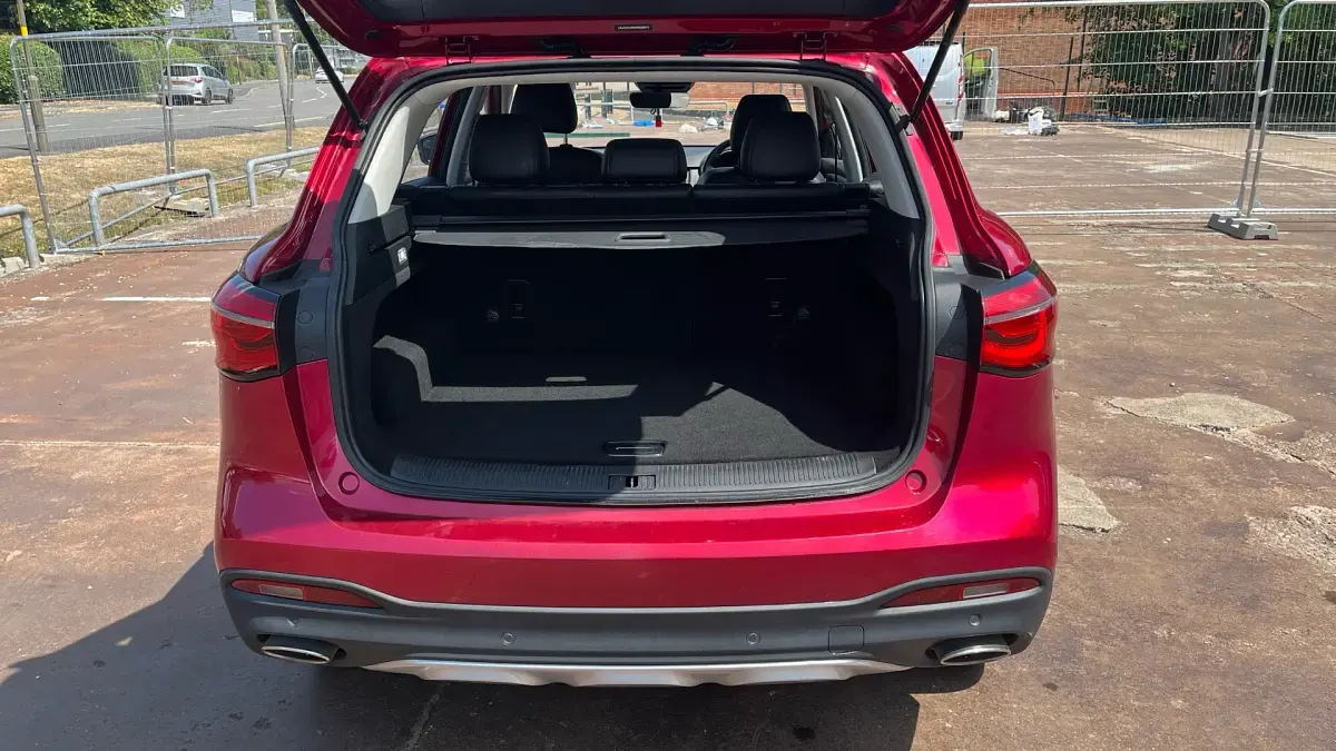 Used MG HS Excite 162 HP (119 kW) 2021 Red SUV