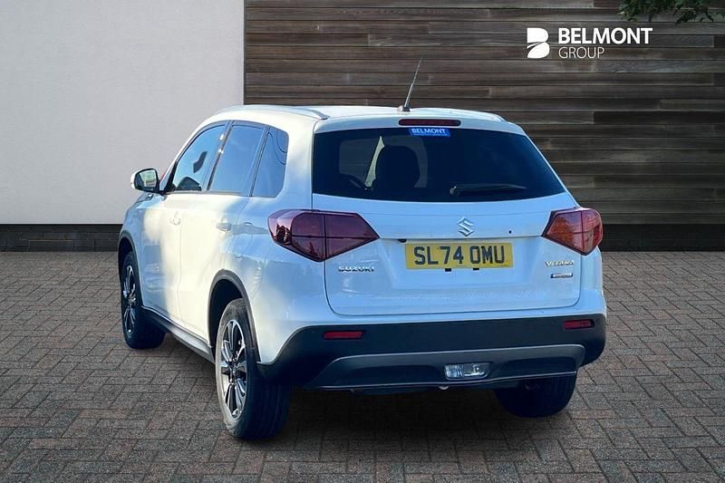 Used Suzuki Vitara SZ5 129 HP (94 kW) 2024 White SUV