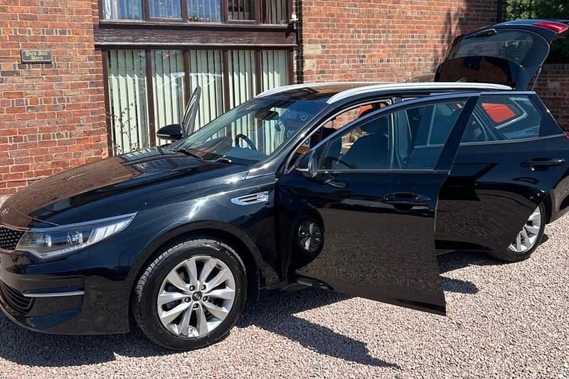 Black Used 2018 Kia Optima 2 Estate | £5,995 (Fair price) - Image 1/1