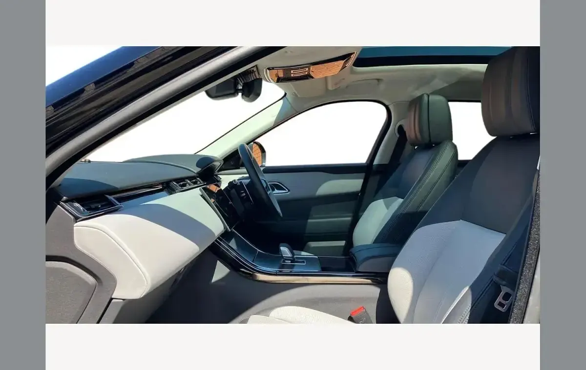 Used Land Rover Range Rover Velar HSE Dynamic 201 HP (147 kW) 2025 Black SUV
