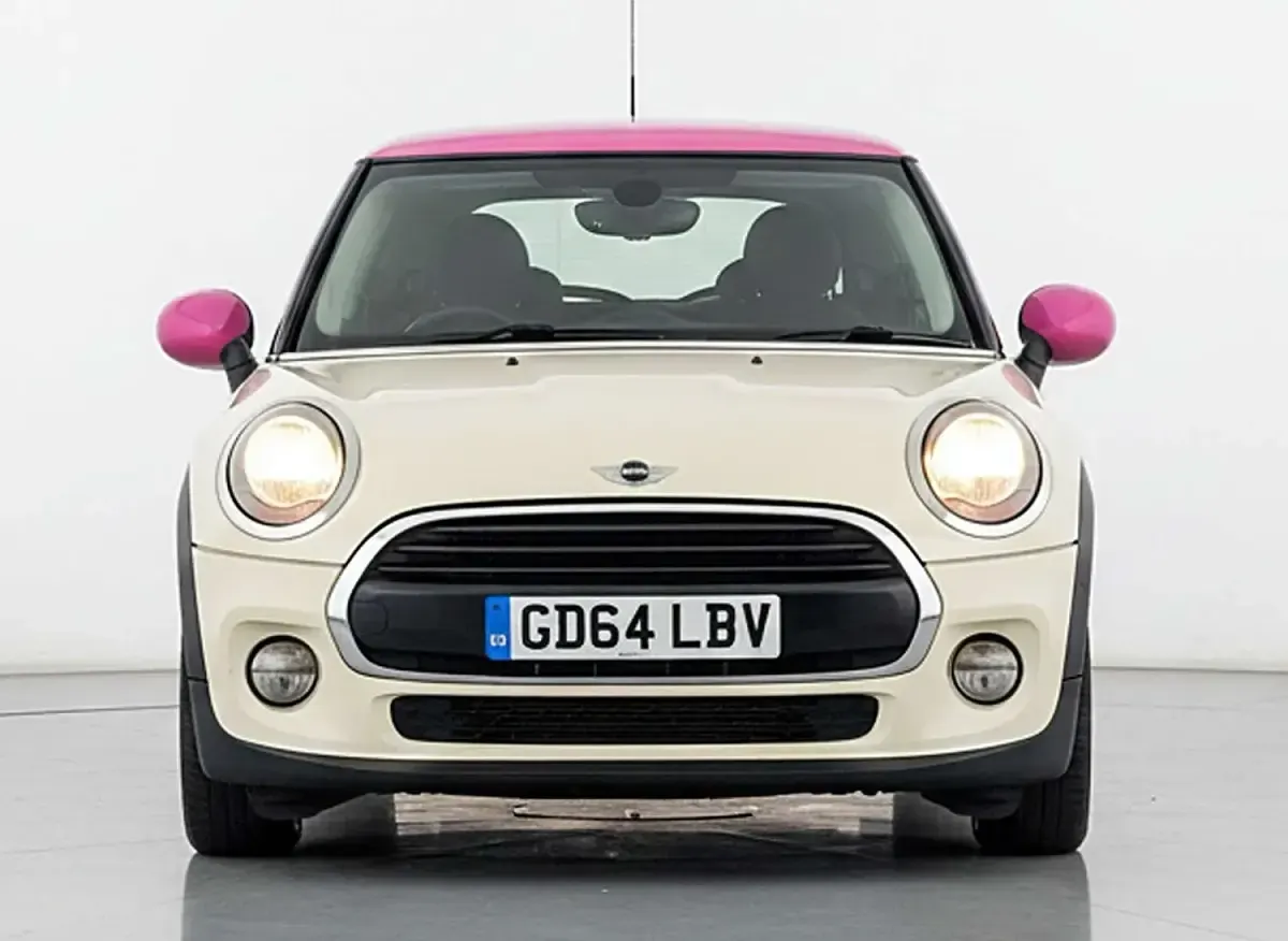 Used Mini ONE Hatch 102 HP (75 kW) 2015 White Hatchback