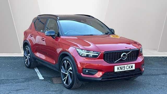 Used Volvo XC40 R-Design 188 HP (138 kW) 2020 SUV