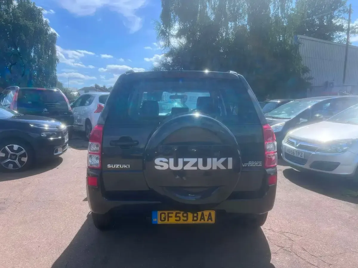Used Suzuki Grand Vitara 129 HP (94 kW) 2009 Black SUV