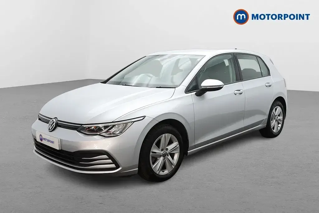 Używany VW Golf VII Life 2021 Srebrny Hatchback