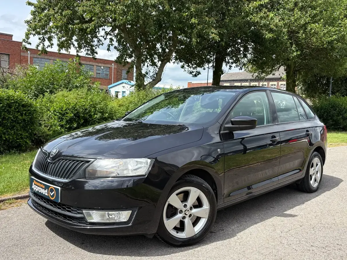 Used Skoda Rapid SE 2014 Black Hatchback