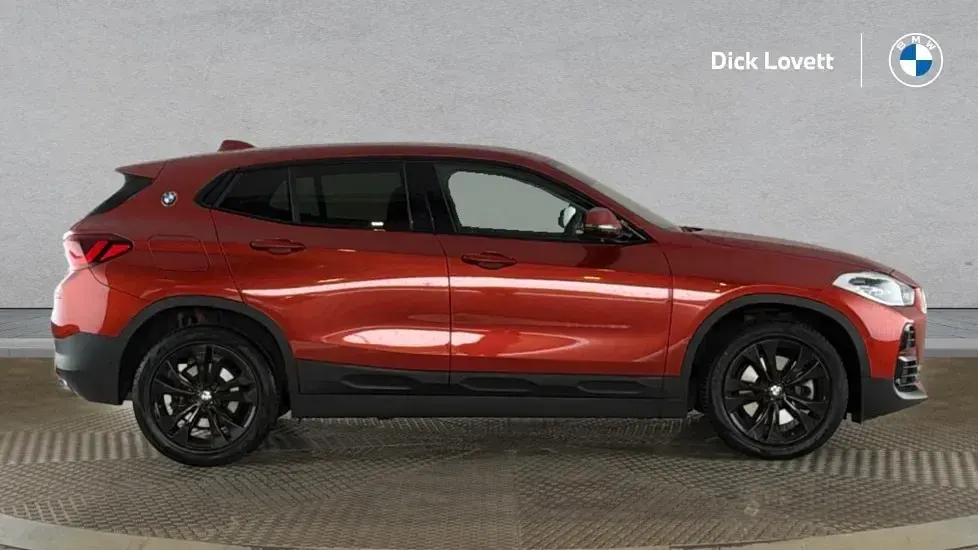 Used BMW X2 Sport Line 176 HP (129 kW) 2022 Orange SUV