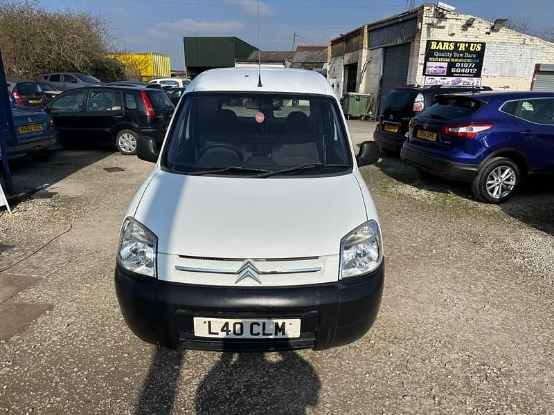 Used Citroën Berlingo First 2009 White MPV