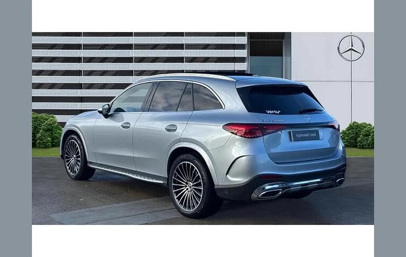 Used Mercedes GLC300 AMG Line Premium Plus 291 HP (214 kW) 2024 Silver SUV