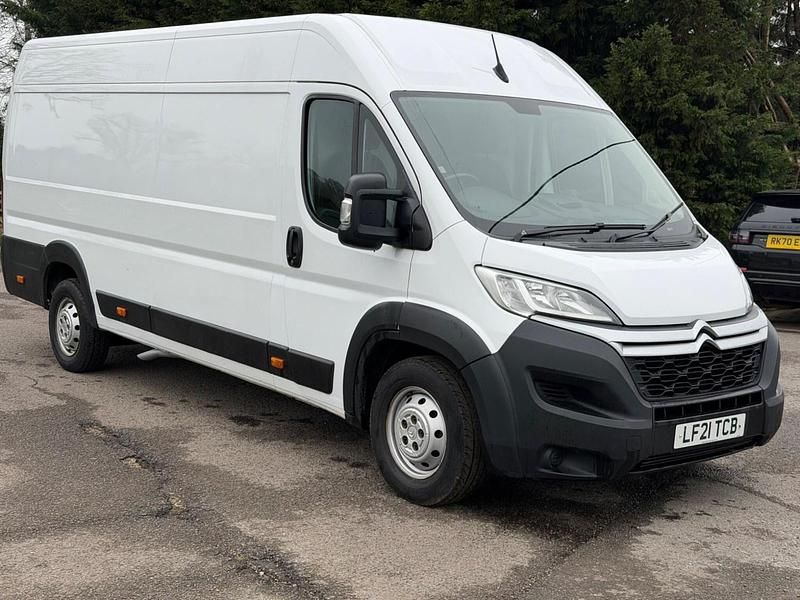 Used Citroën Relay 140 HP (102 kW) 2021 White Van