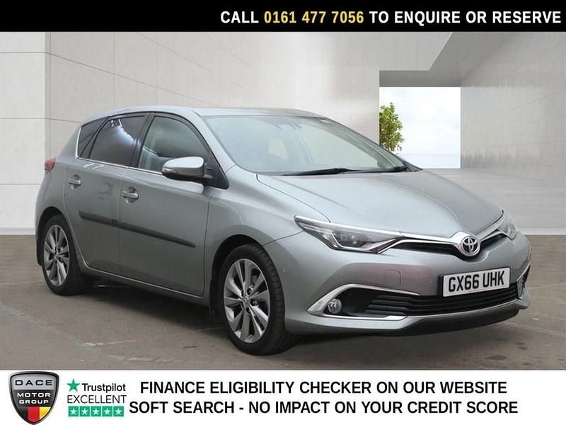 Used Toyota Auris 116 HP (85 kW) 2016 Grey Hatchback