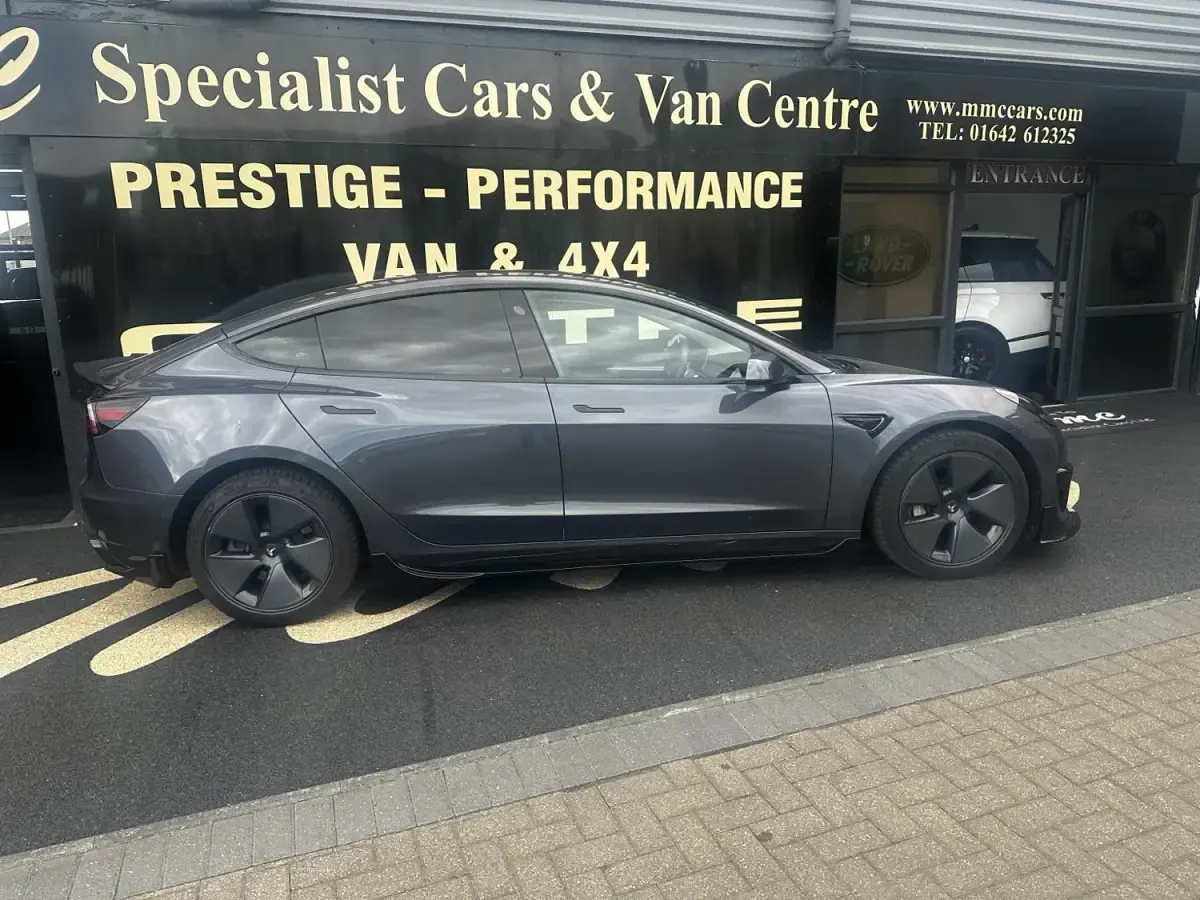 Usado Tesla Model 3 366 kW (498 HP) 2021 Cinzento Sedan