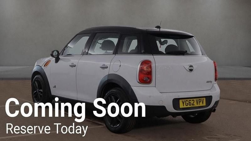 Used Mini Cooper D 112 HP (82 kW) 2012 White Hatchback