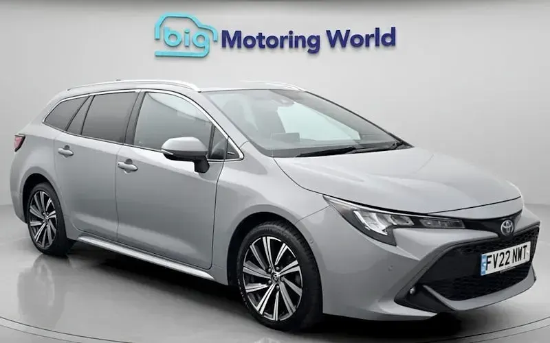 Used Toyota Corolla Design 122 HP (89 kW) 2022 Estate
