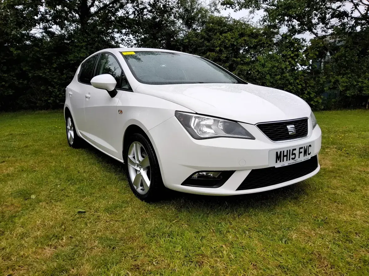 Used Seat Ibiza 85 HP (62 kW) 2015 White Hatchback