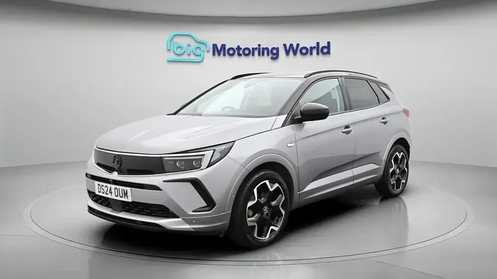 Used Vauxhall Grandland X Ultimate 130 HP (95 kW) 2024 Grey SUV
